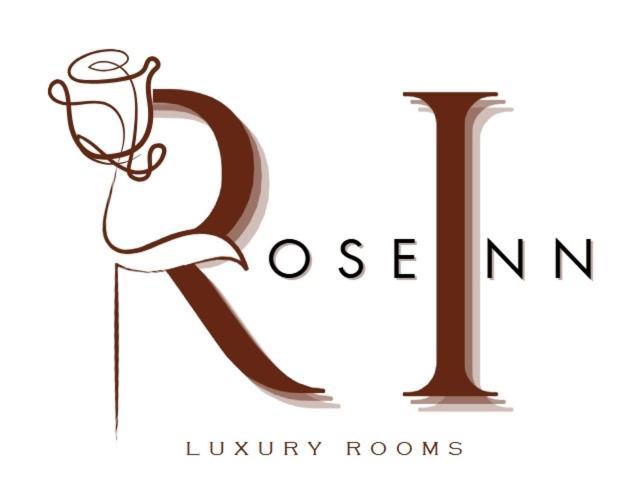 Rose * Rom